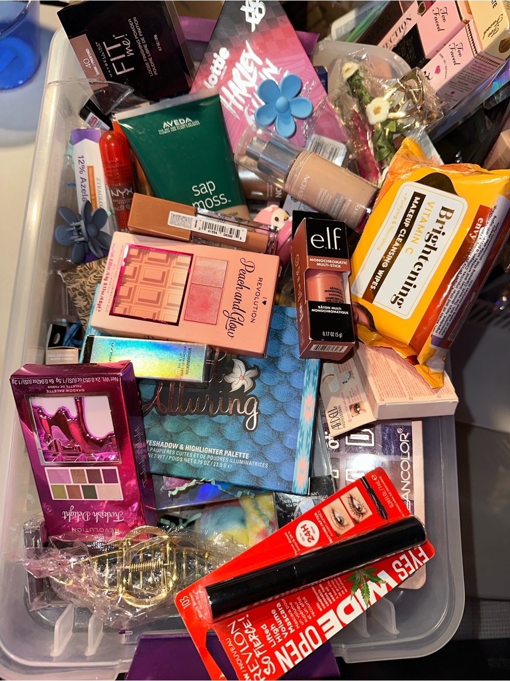 LARGE DRUGSTORE SCOOP